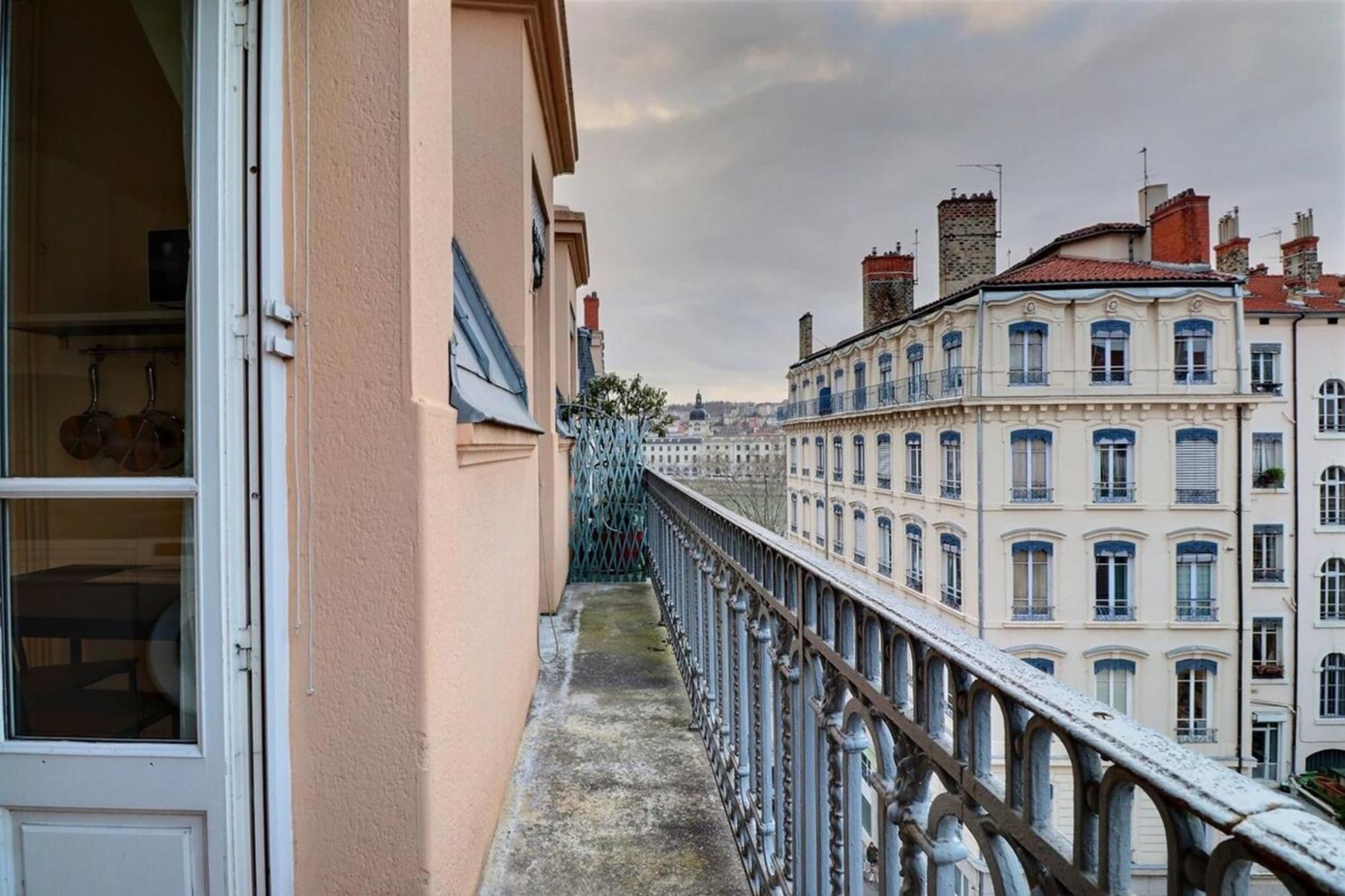 Chaponnay - Superb T2 Apartment - Lyon 3Rd Екстер'єр фото