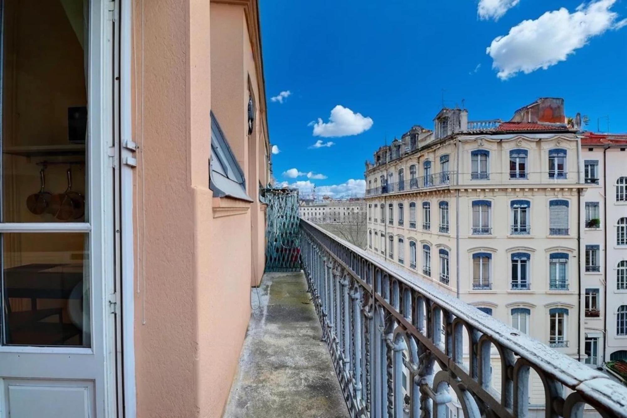 Chaponnay - Superb T2 Apartment - Lyon 3Rd Екстер'єр фото